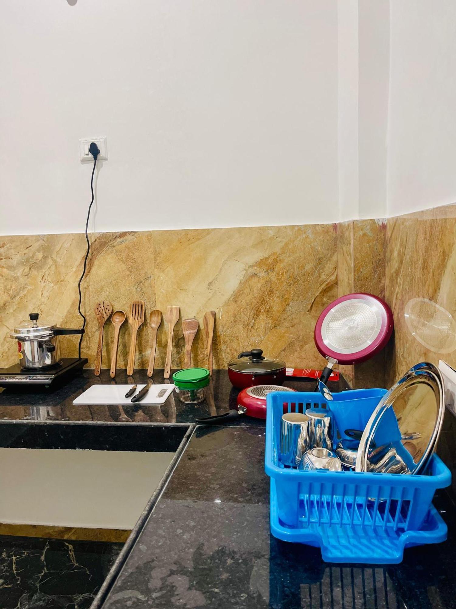 Amrita Residency Villa - Varanasi — Photos 2